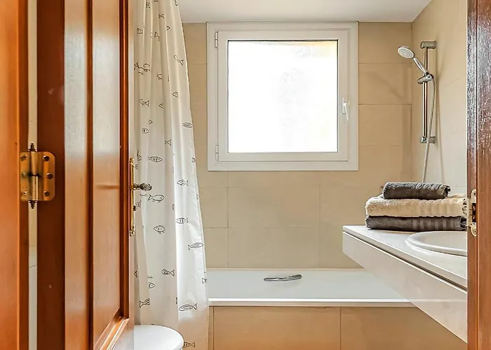 Great Ocean View Arena Apartment